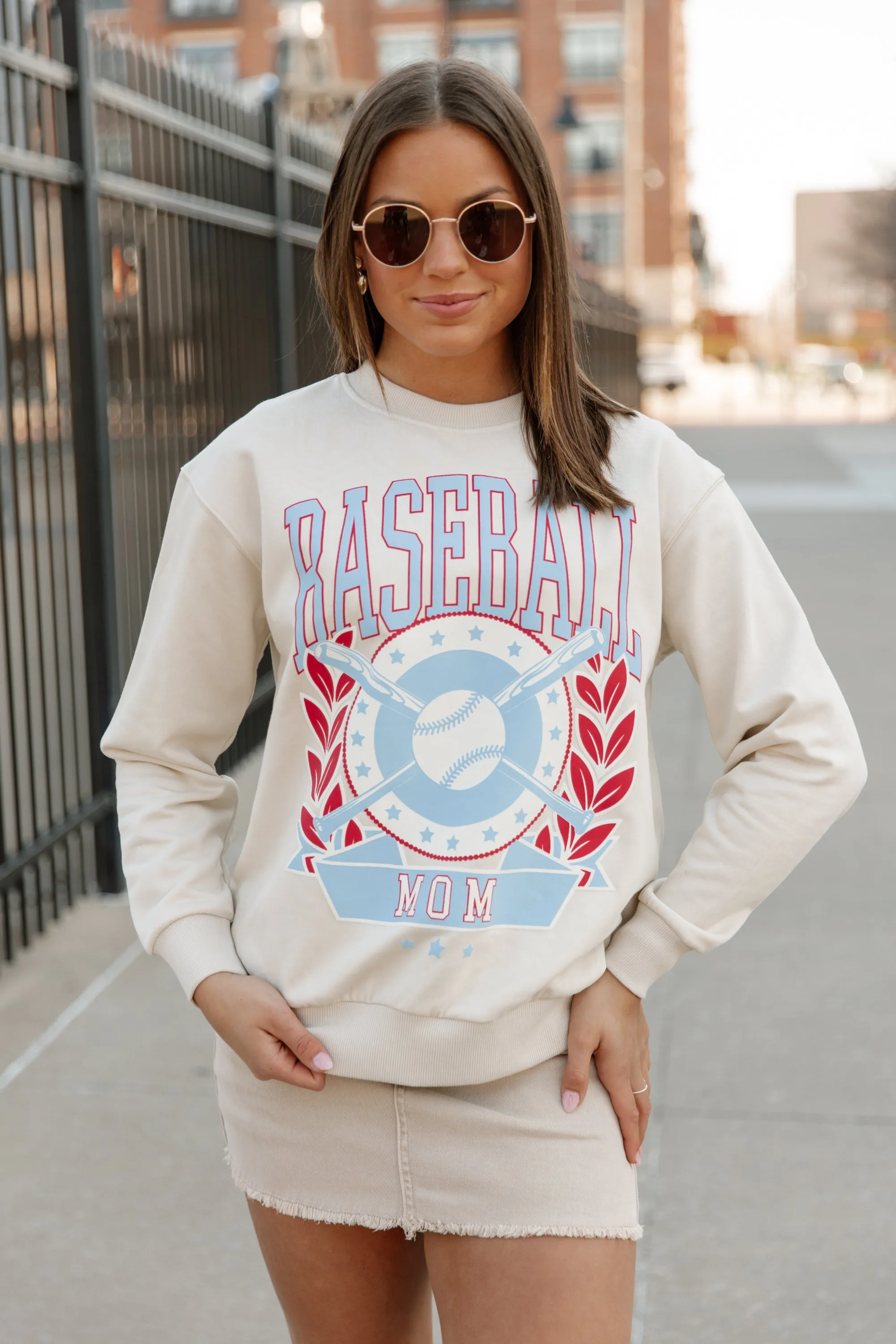 BASEBALL BABE GRAPHIC PULLOVER