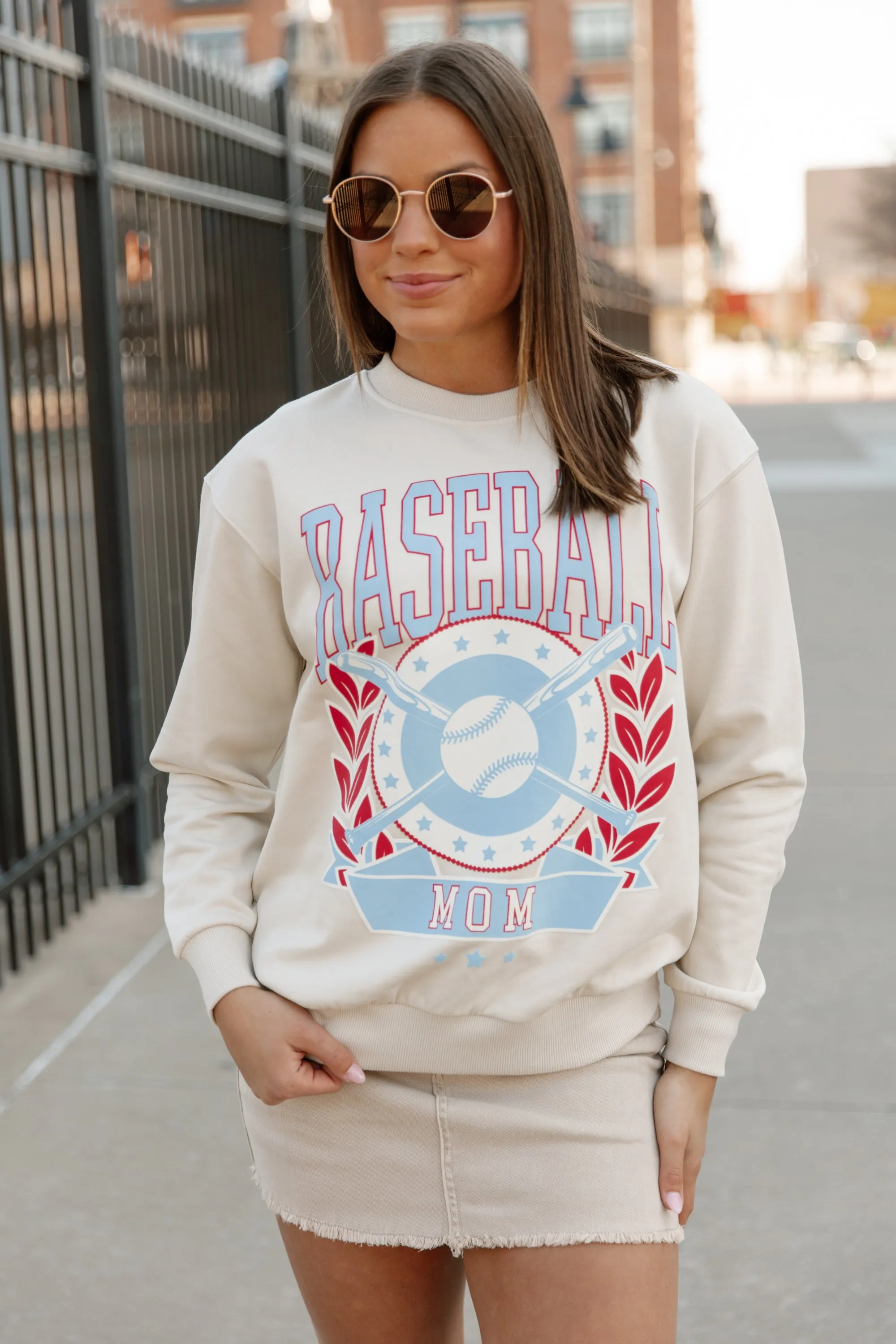 BASEBALL BABE GRAPHIC PULLOVER