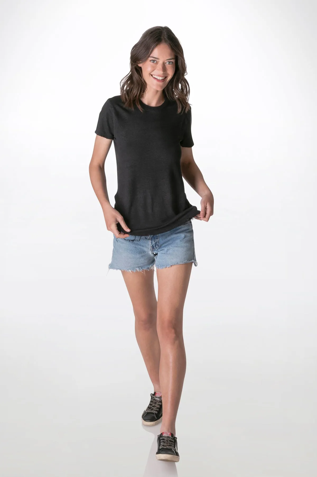 Black crew neck linen Tee