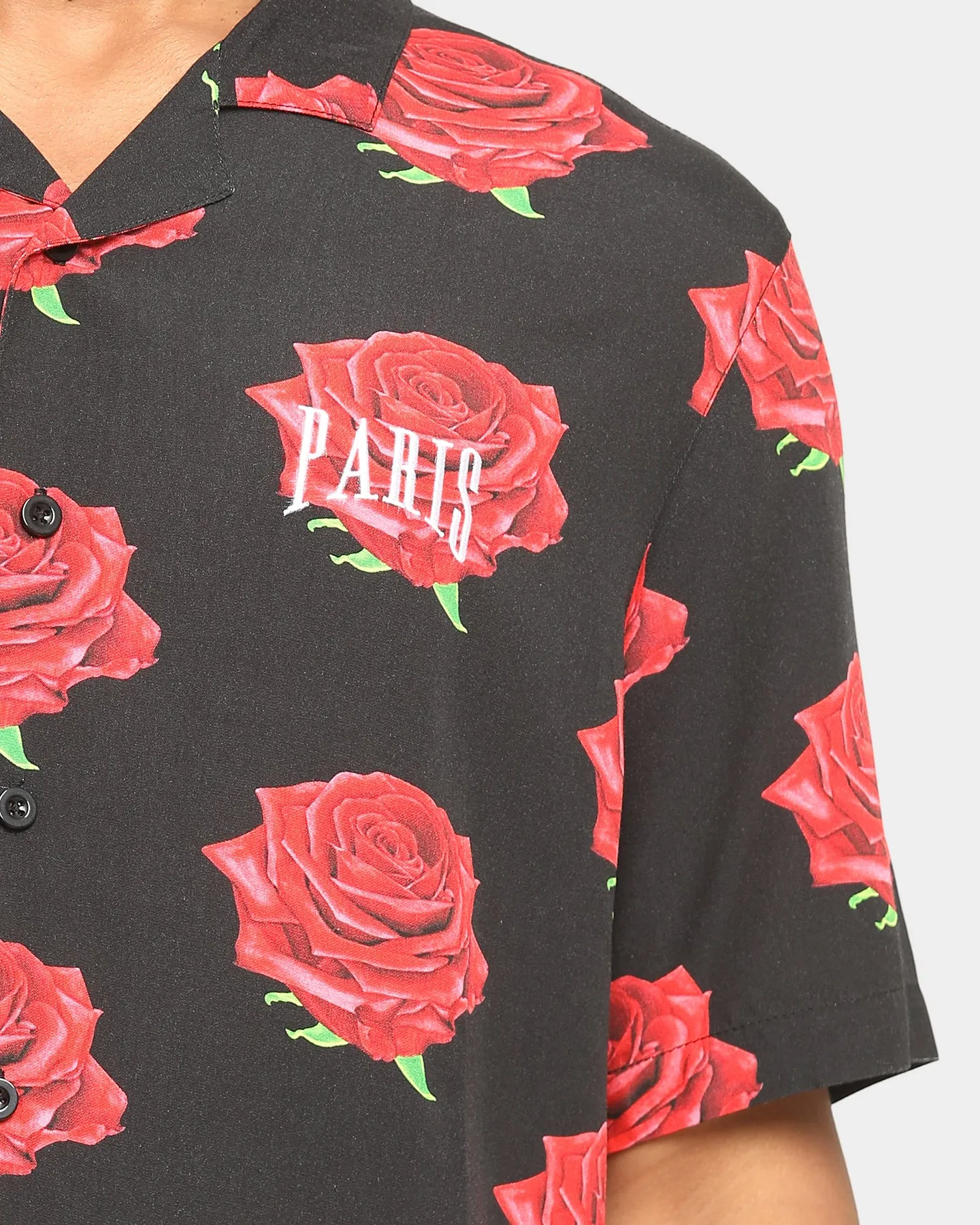 Carré Roses Short Sleeve Button Up Black