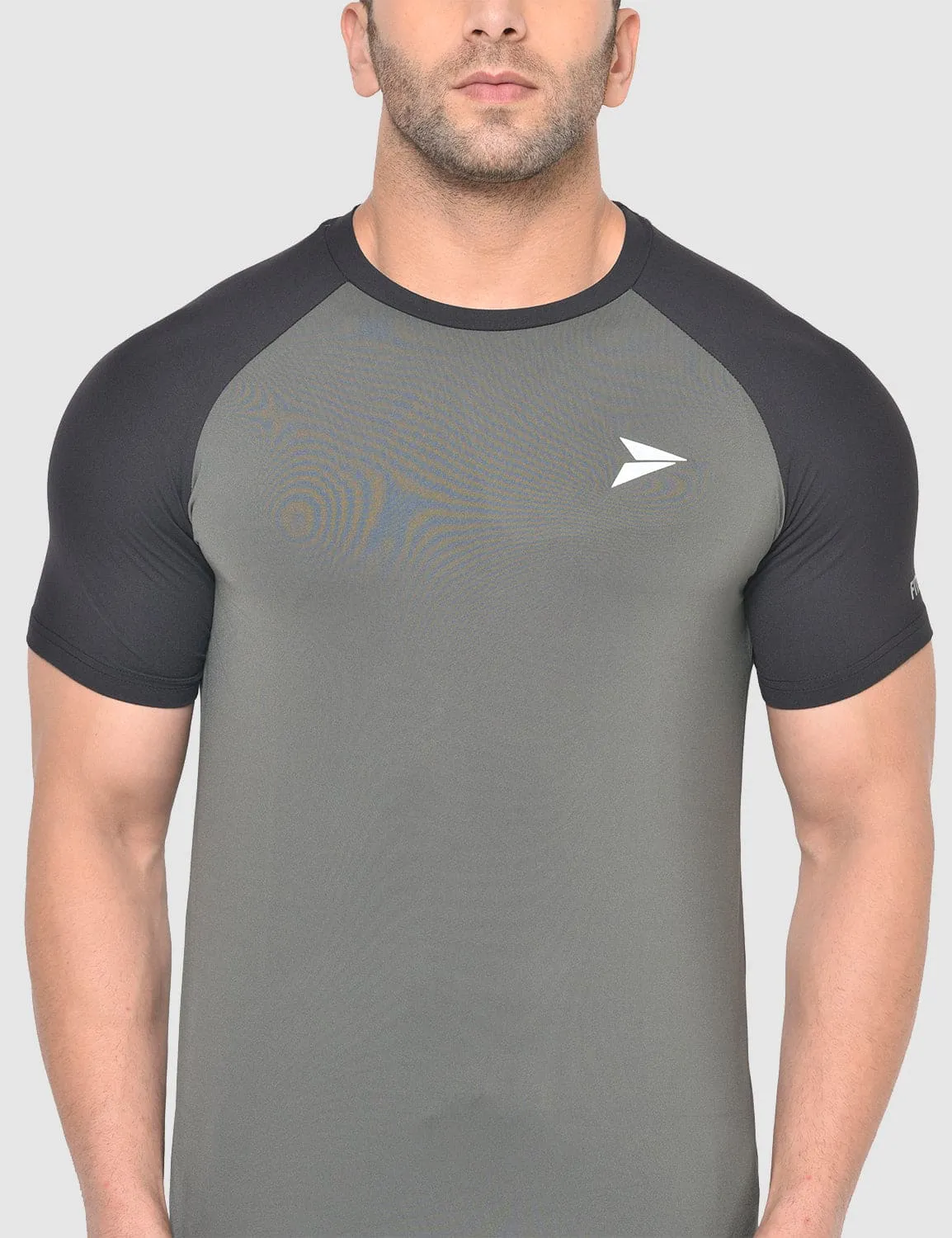 Fitinc Gymwear Grey-Black T-shirt for Men