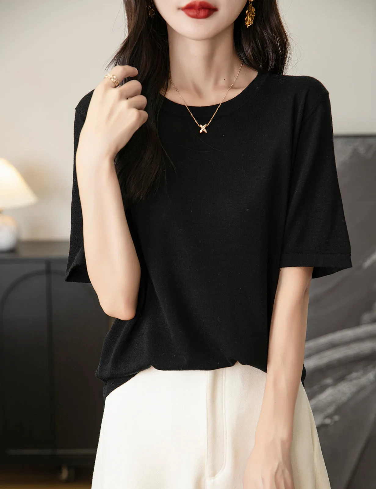 Julia Woman O Neck Short Sleeve T-Shirt