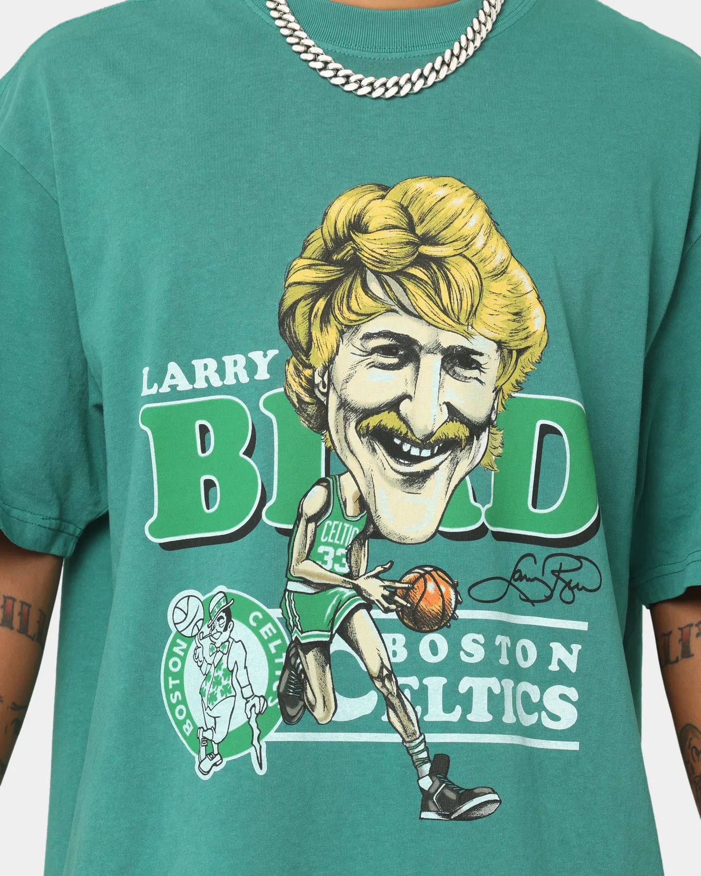 Mitchell & Ness Boston Celtics Larry Bird Caricature Vintage T-Shirt Faded Green