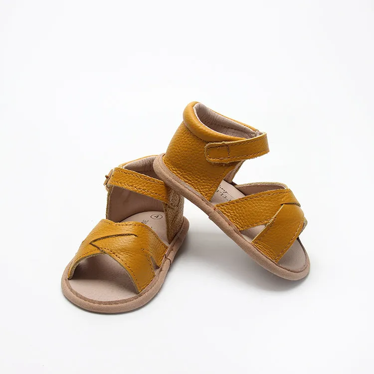 Sandal Goldie